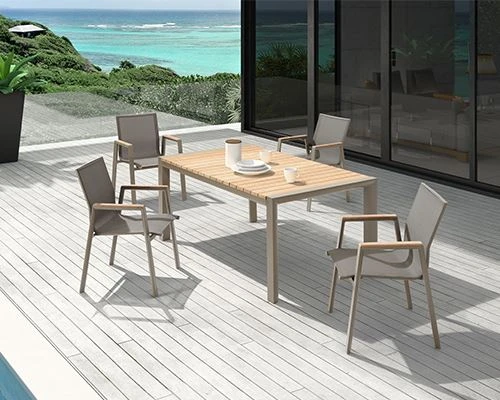 41006Z wood table.jpg