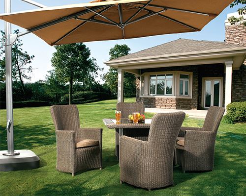 202w outdoor umbrella.jpg